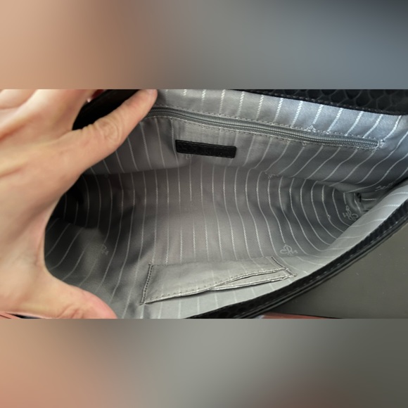 Cole Haan baguette in snake embossed leather - Picture 3 of 14